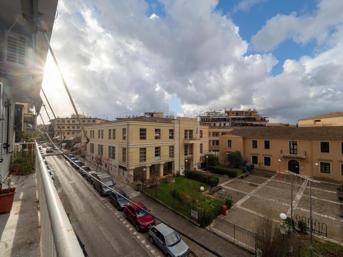 Central & Bright 2Bd Apt In Corfu Town Near Port מראה חיצוני תמונה