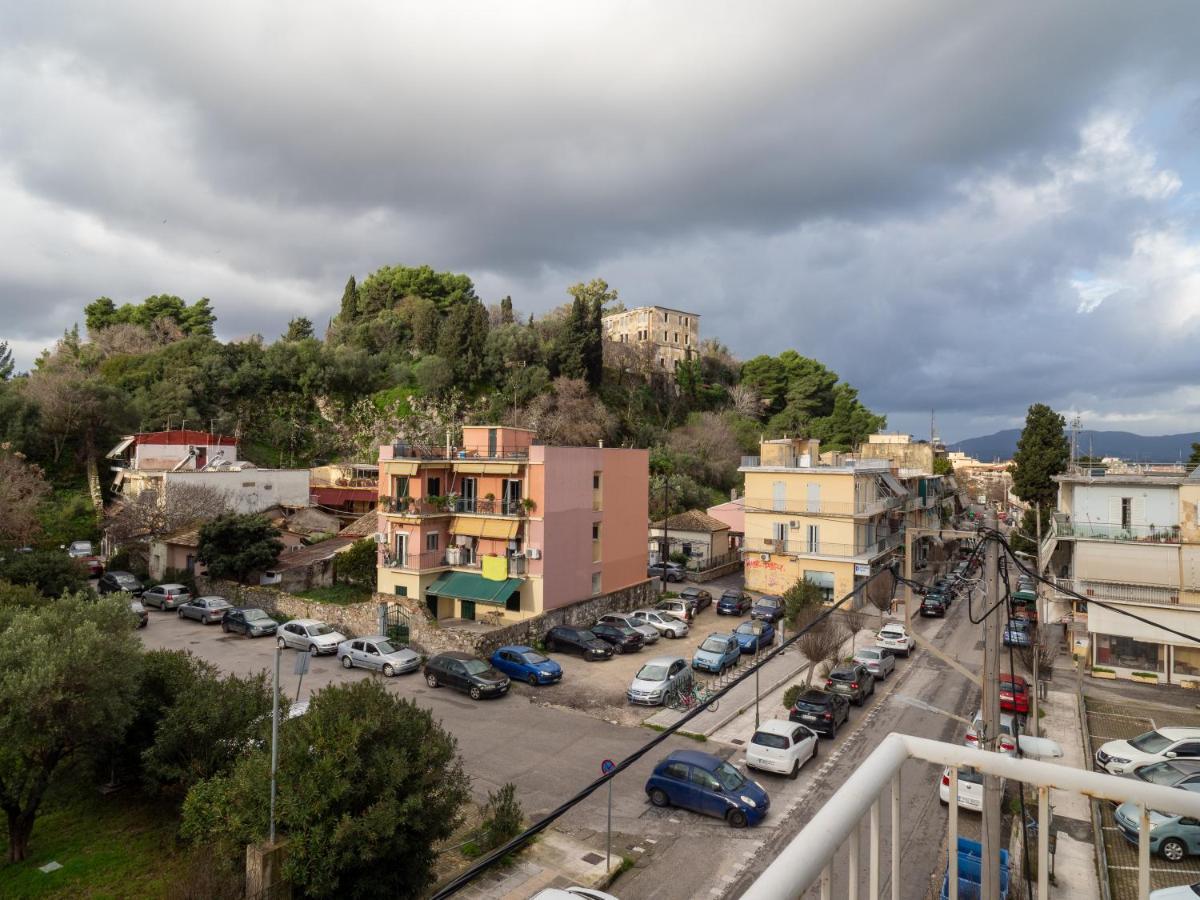 Central & Bright 2Bd Apt In Corfu Town Near Port מראה חיצוני תמונה
